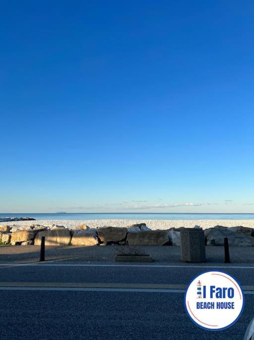 Il Faro Beach House 马里纳·迪·比萨 外观 照片
