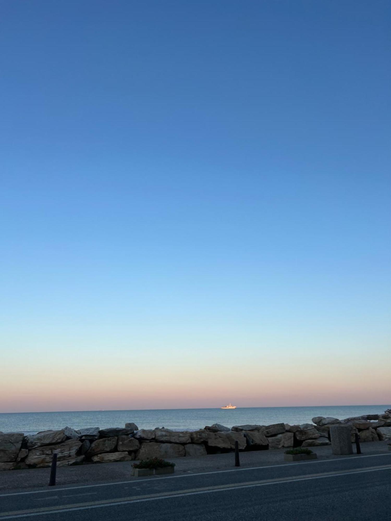 Il Faro Beach House 马里纳·迪·比萨 外观 照片