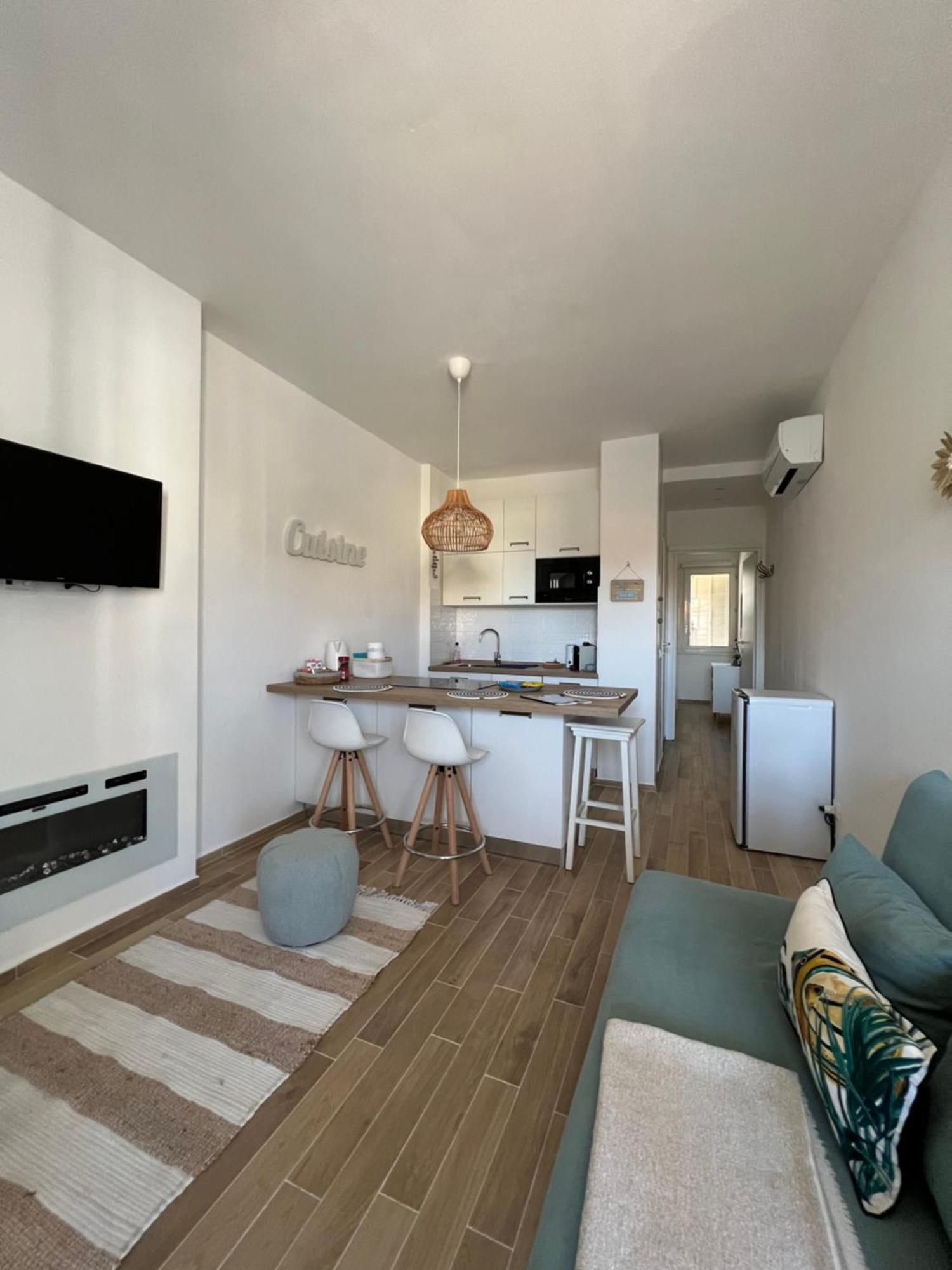 Il Faro Beach House 马里纳·迪·比萨 外观 照片